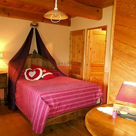 D'hotes Myrtille Bed & Breakfast 3*