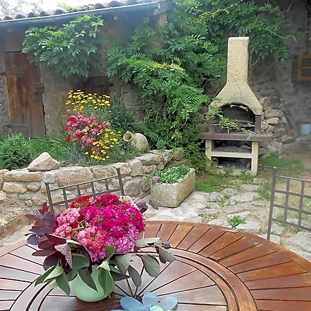 Bed and Breakfast D'hotes Myrtille Usson-en-Forez
